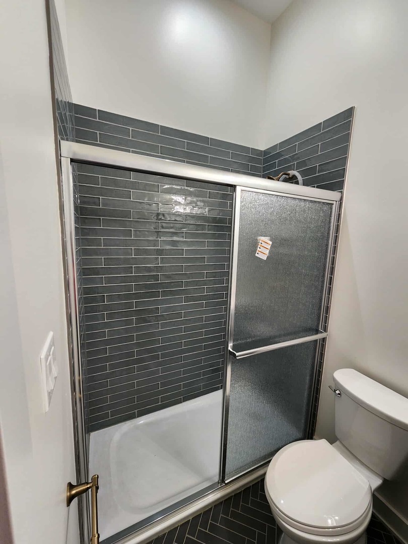 6321 S Eberhart Avenue 2 Property Photo 26