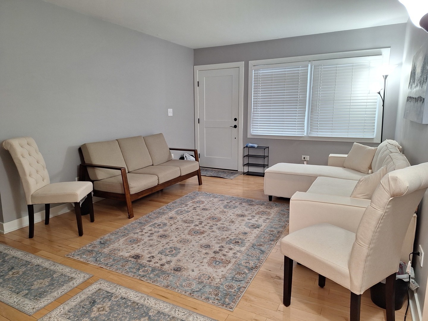 227 Juneway Terrace Property Photo 6