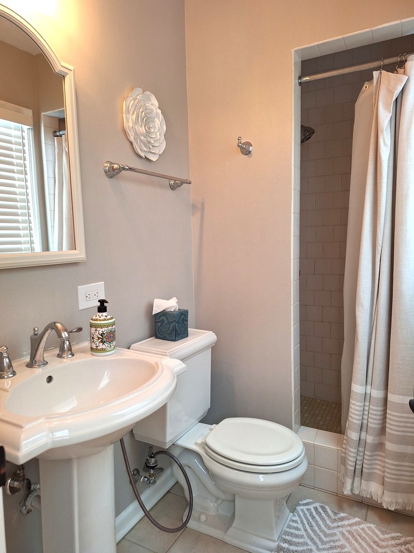 227 Juneway Terrace Property Photo 15