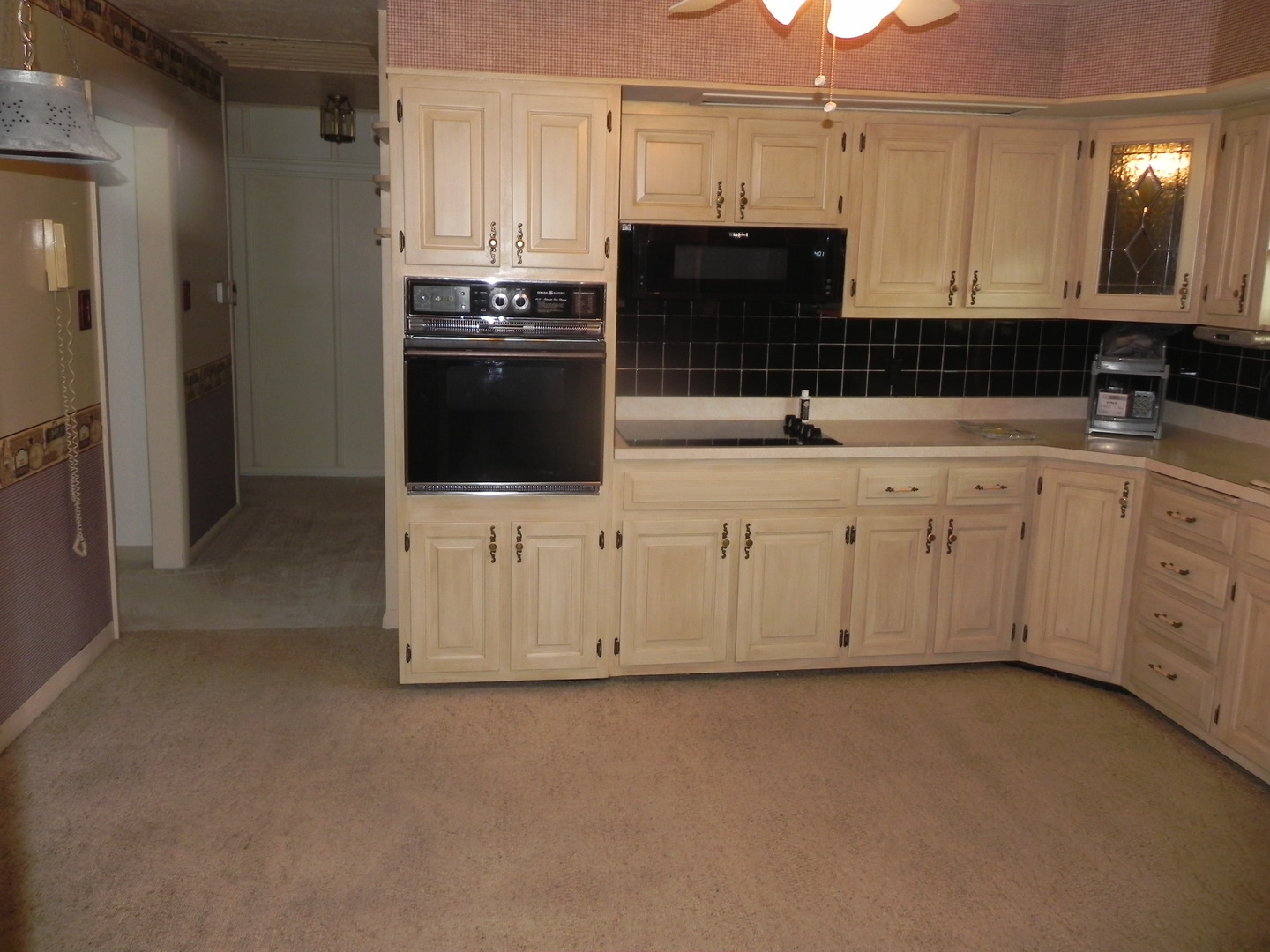 9 E North Court Property Photo 7