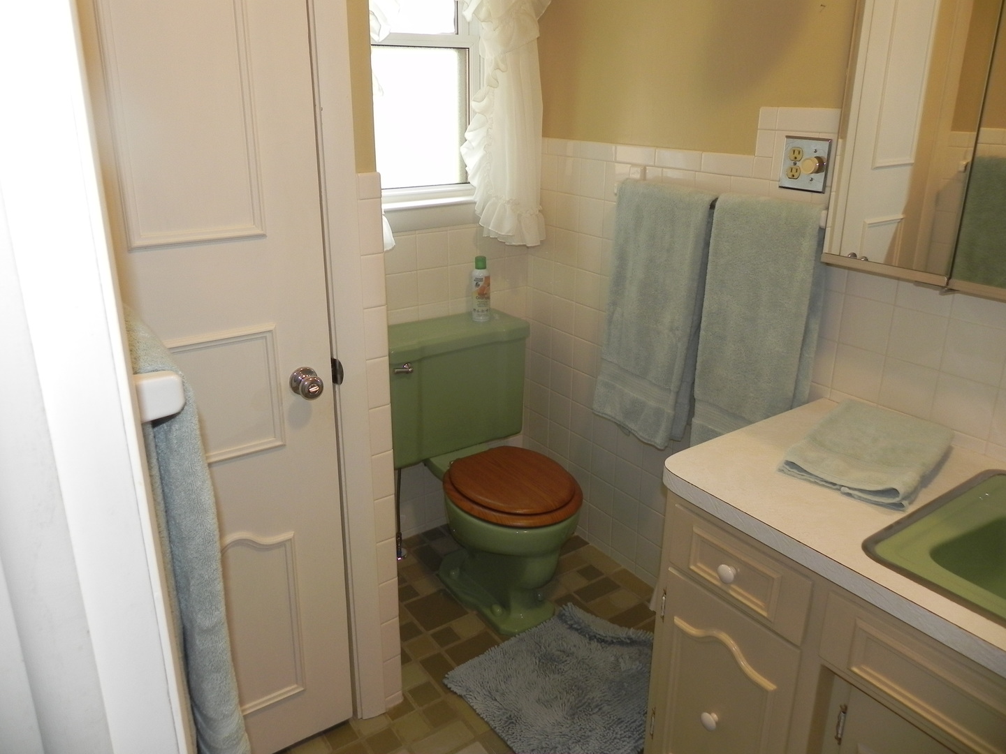 9 E North Court Property Photo 12