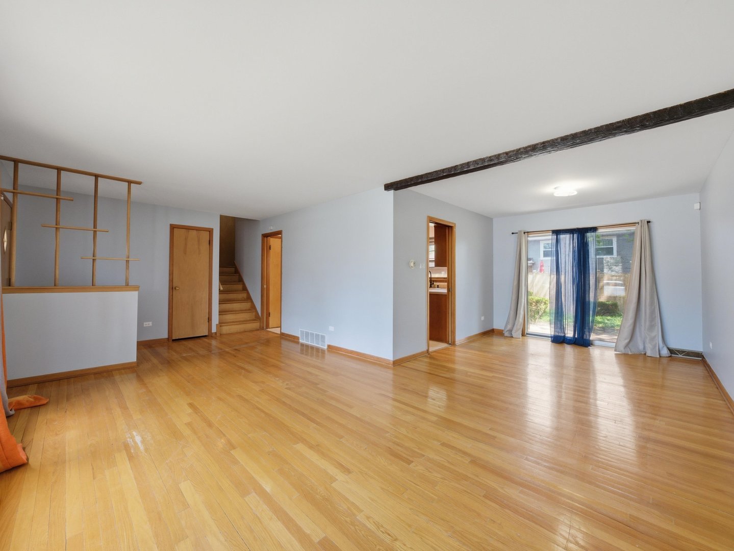 18345 Pierce Avenue Property Photo 5