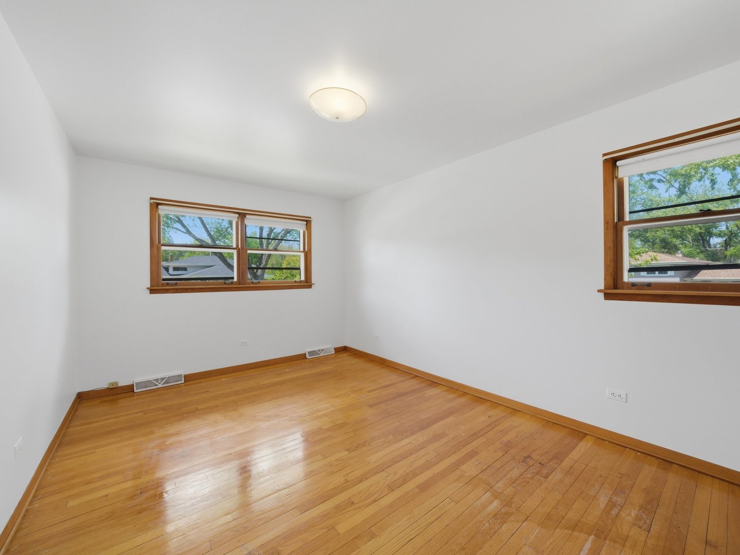 18345 Pierce Avenue Property Photo 13