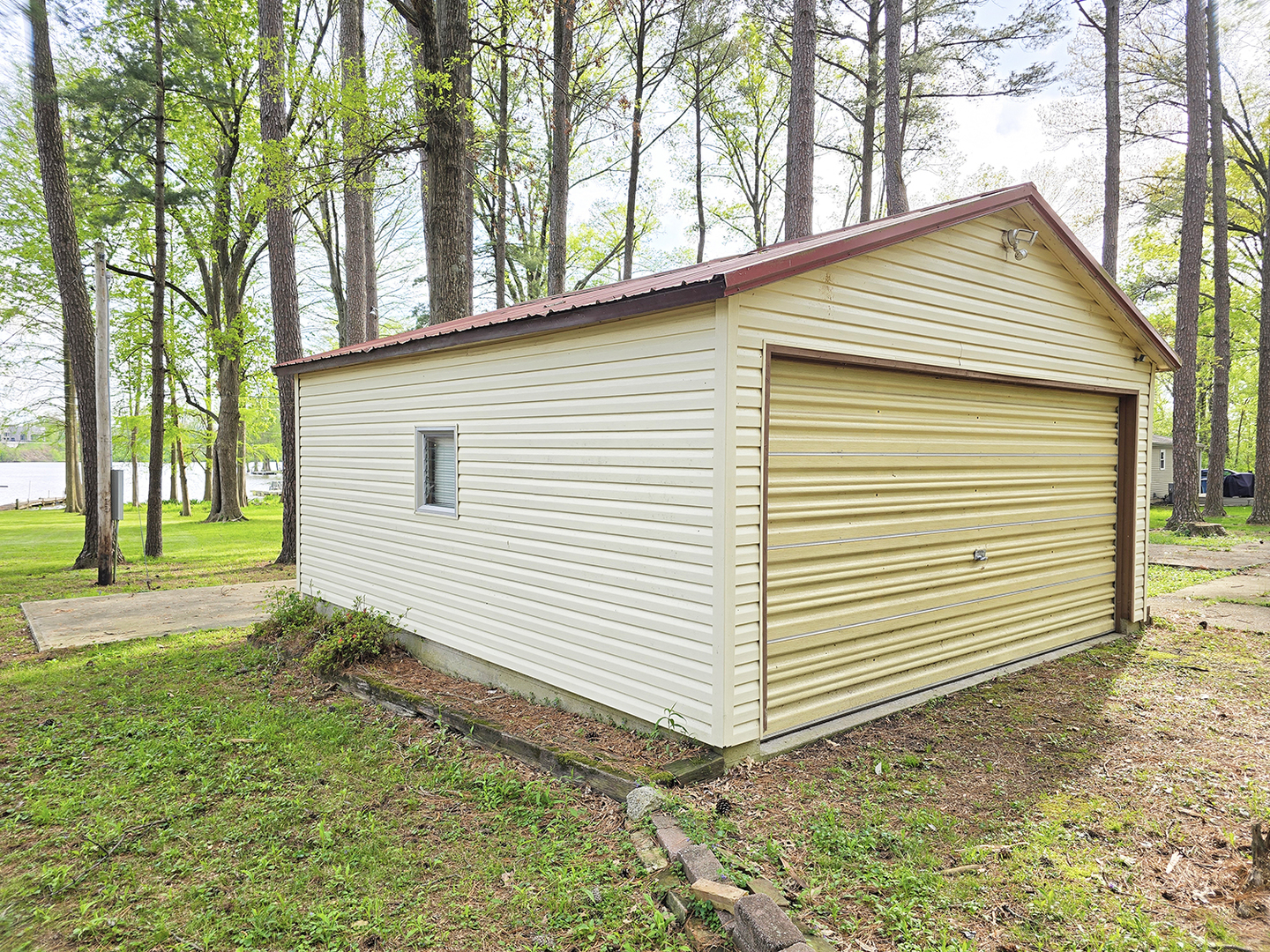 1831 Duck Lane Property Photo 7
