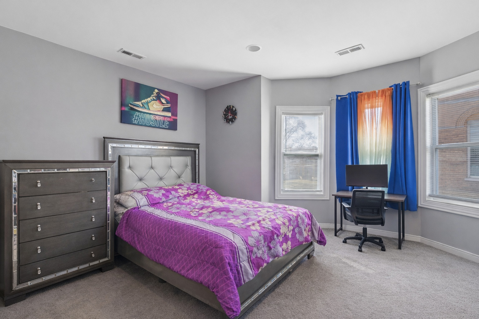 4411 S Calumet Avenue Property Photo 13