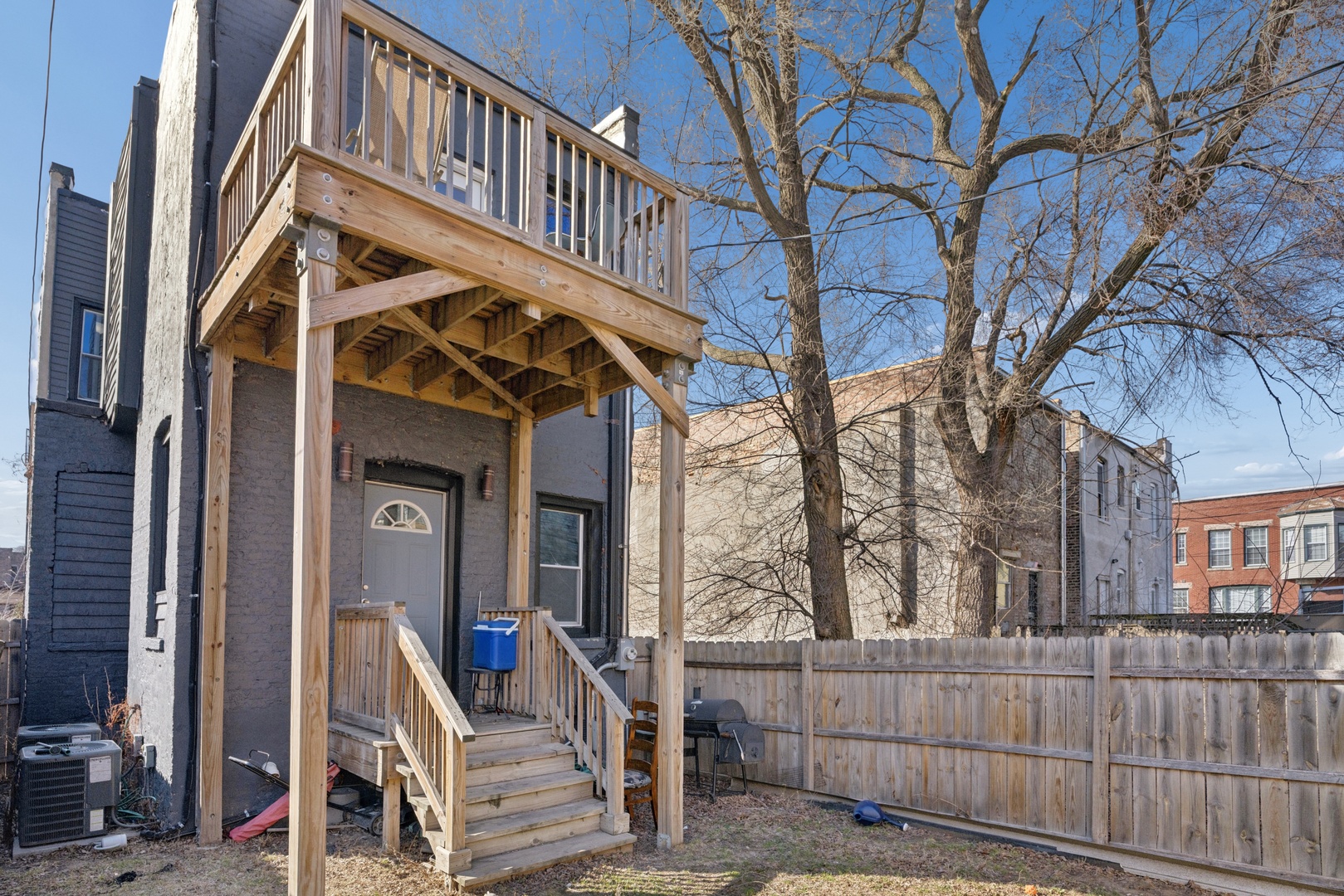 4411 S Calumet Avenue Property Photo 19