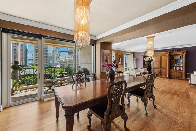 840 N Lake Shore Drive 1002 Property Photo 8