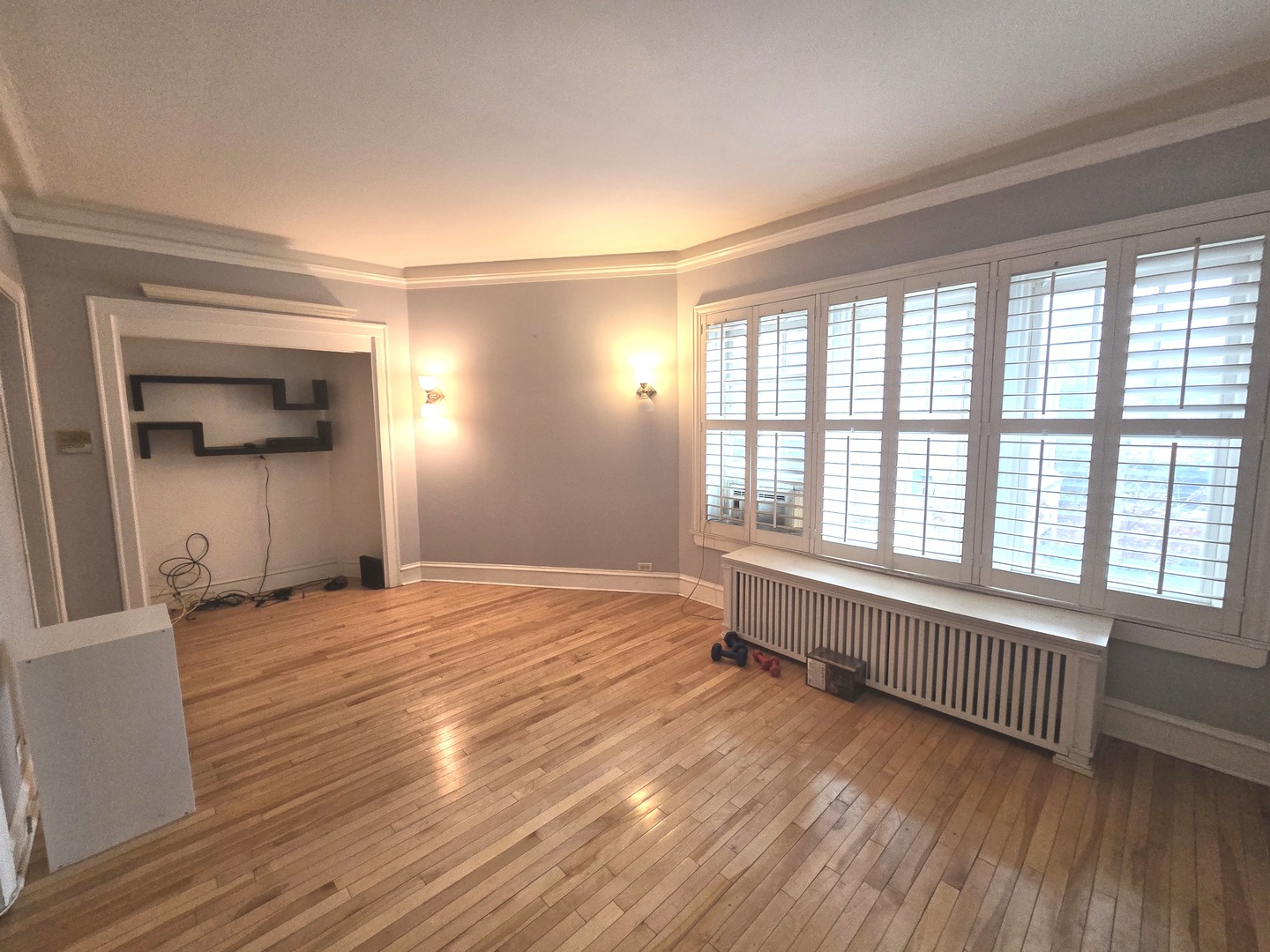 548 W Brompton Avenue 1e Property Photo 9