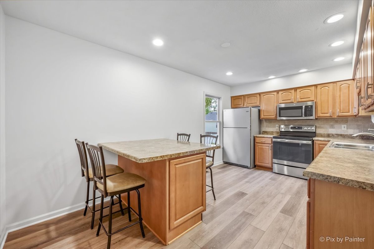 960 Independence Avenue Property Photo 6