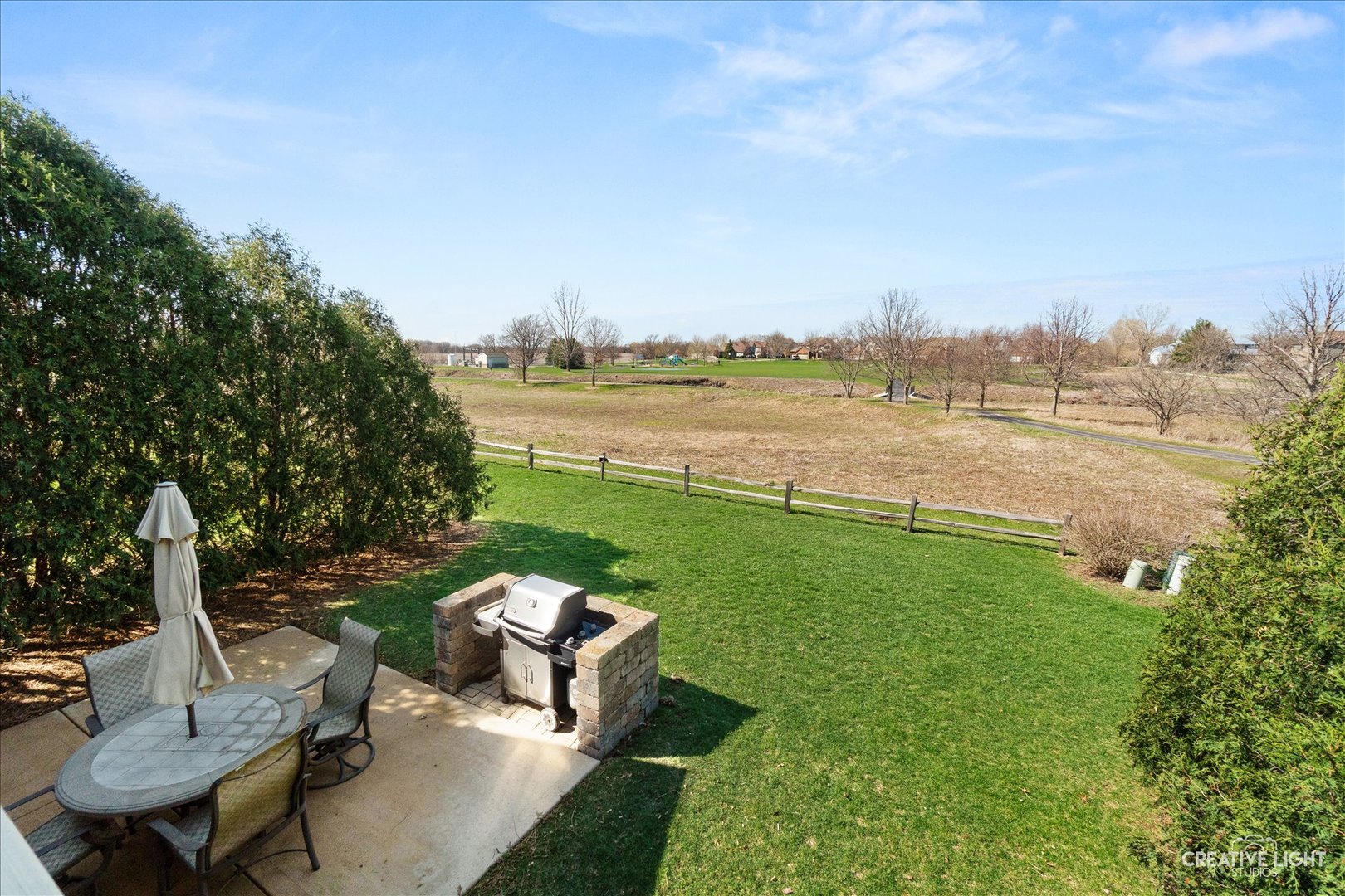 574 Sudbury Circle Property Photo 3