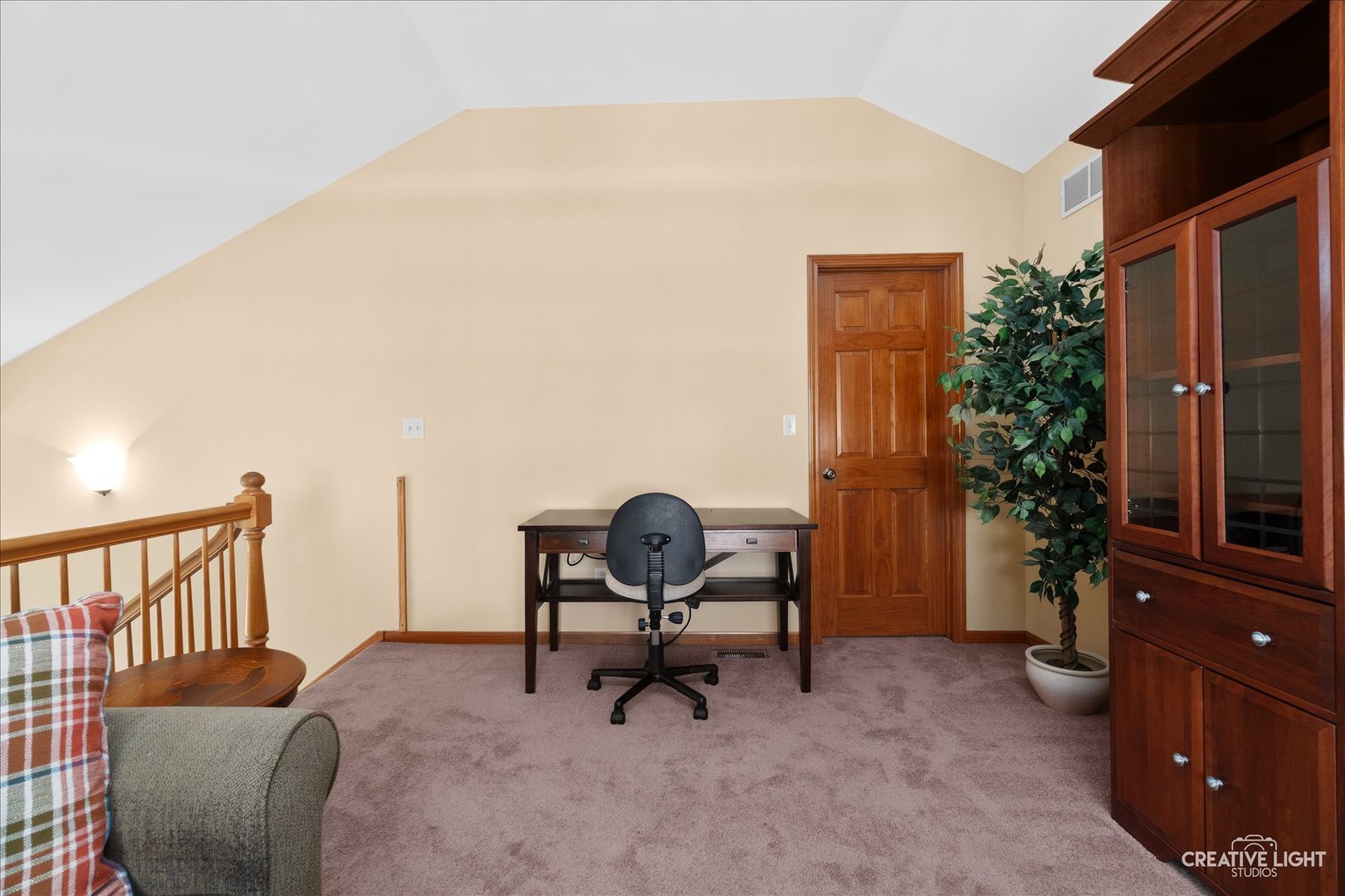 574 Sudbury Circle Property Photo 15