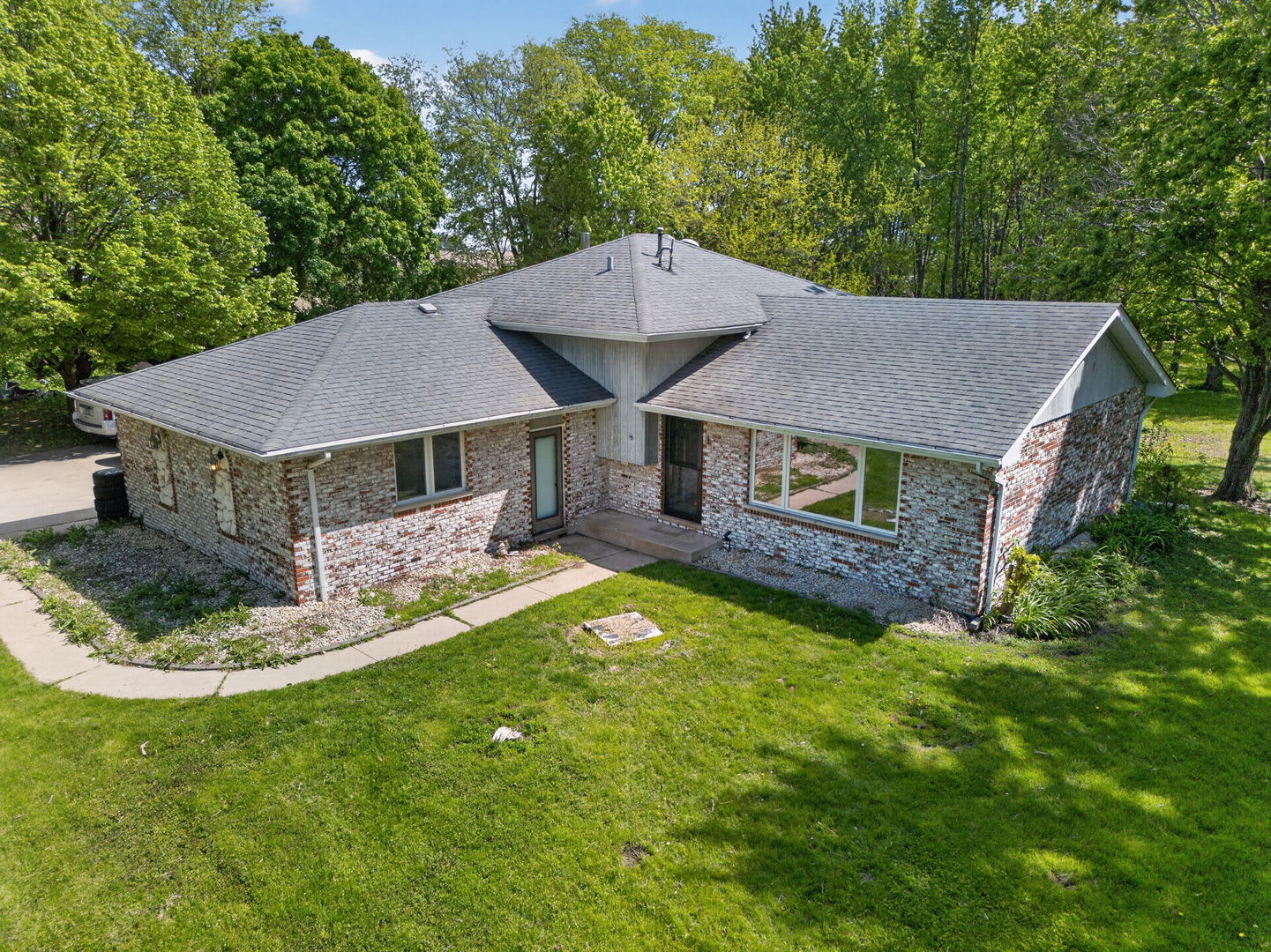 28325 S Elevator Road Property Photo 1