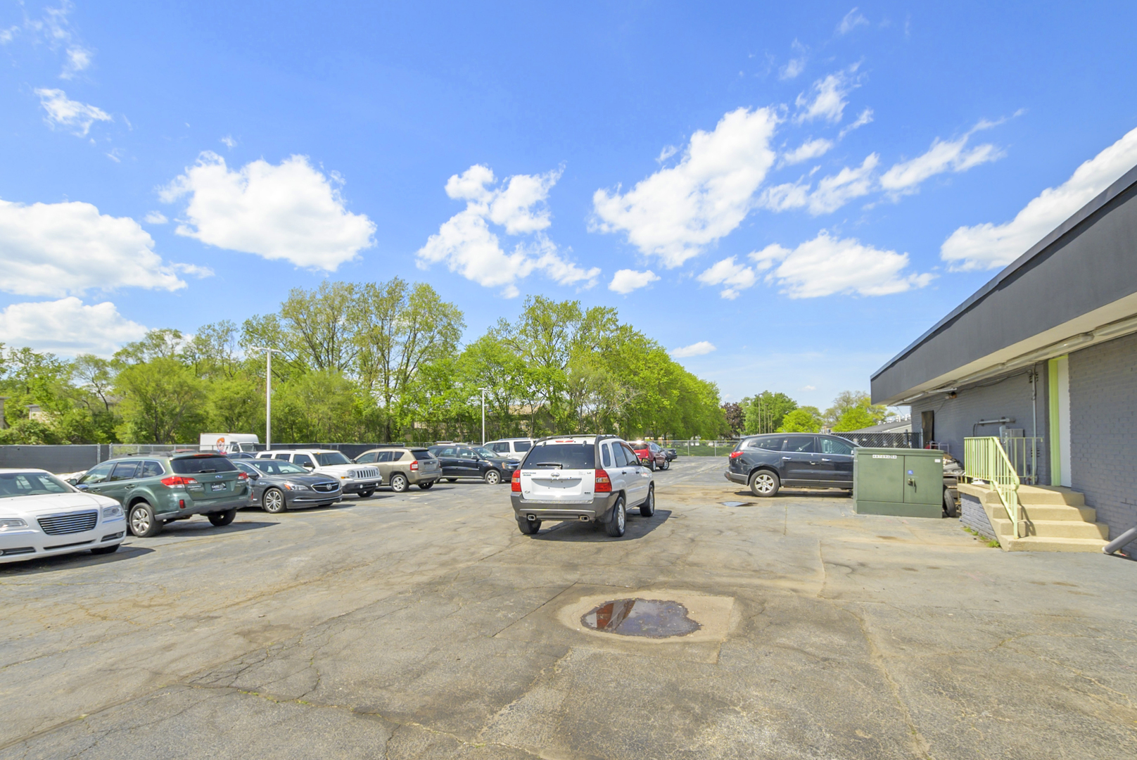 14440 S Cicero Avenue Property Photo 10