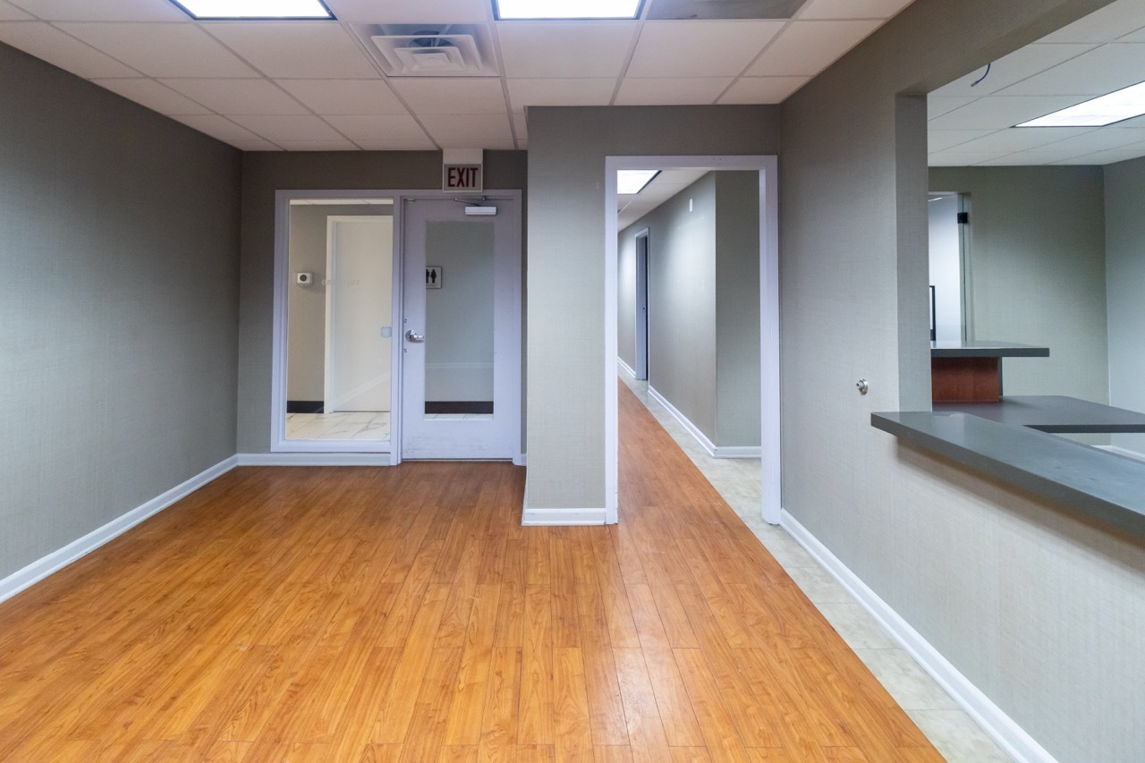 2400 N Ashland Avenue Property Photo 5