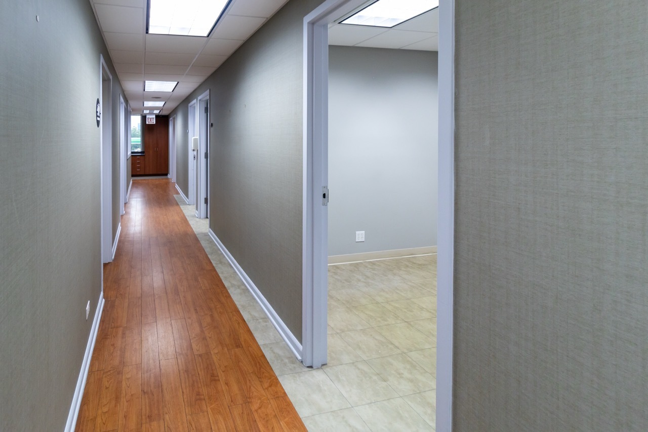 2400 N Ashland Avenue Property Photo 14