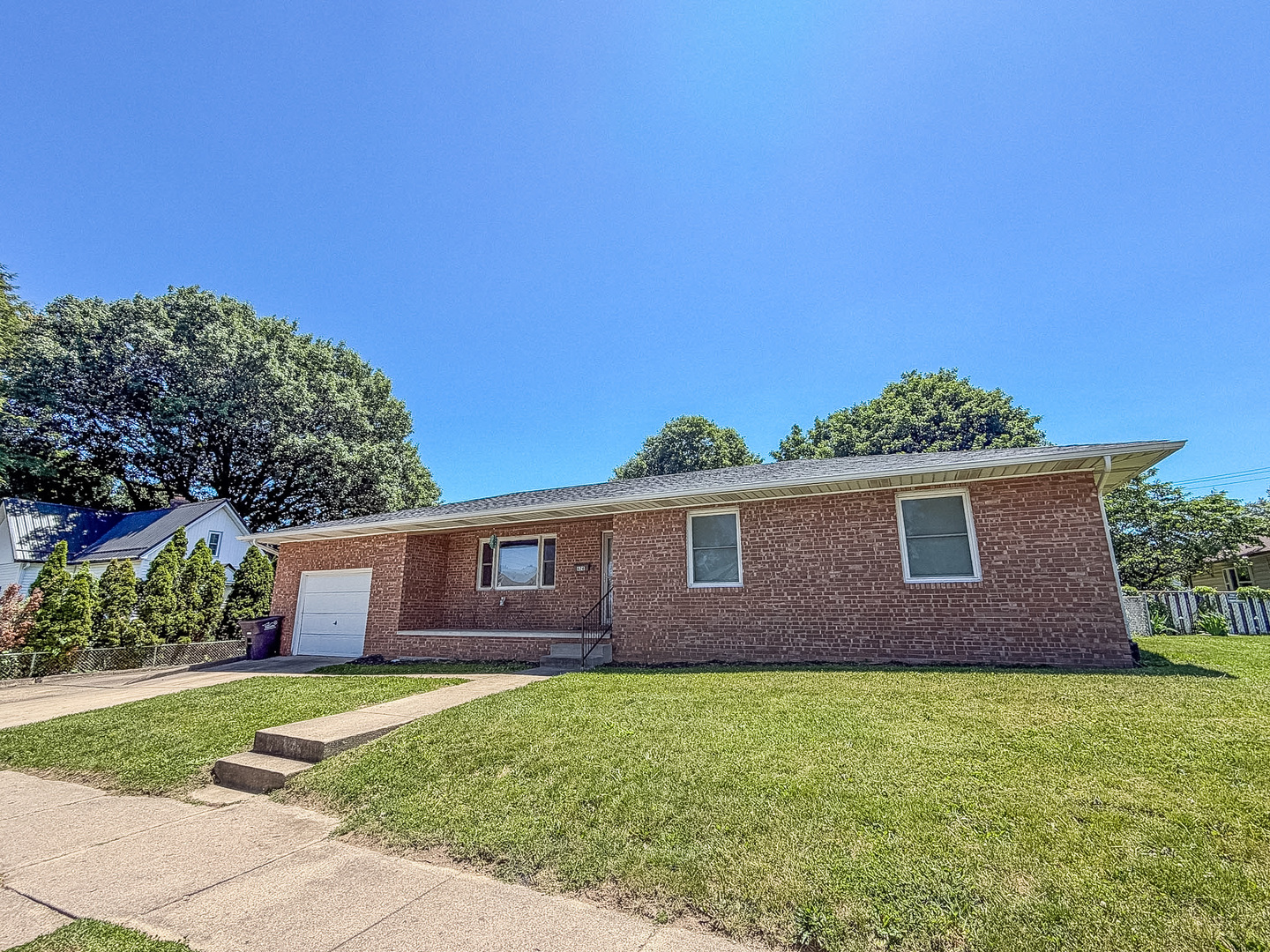 626 Bryan Avenue Property Photo 1