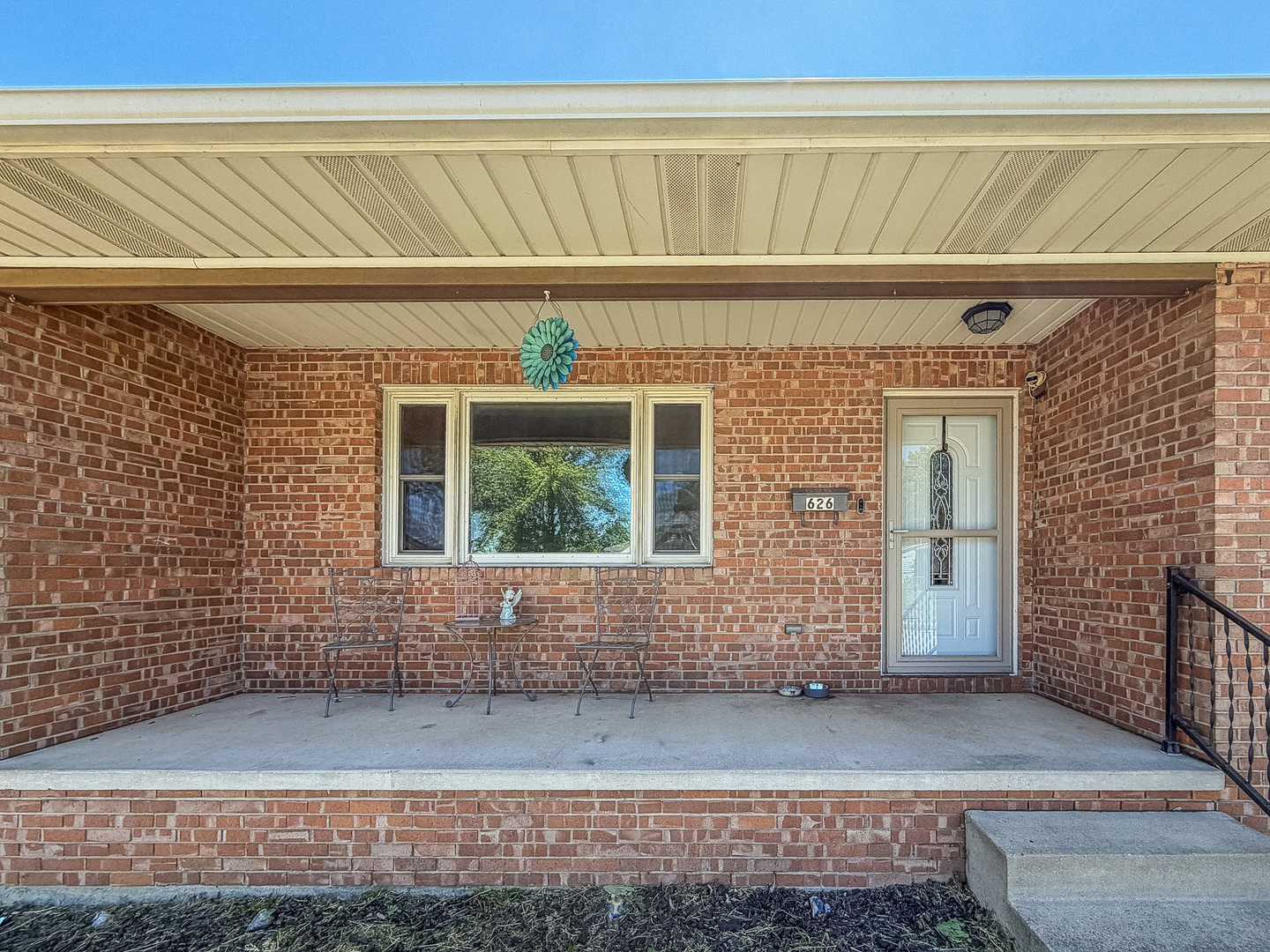 626 Bryan Avenue Property Photo 3