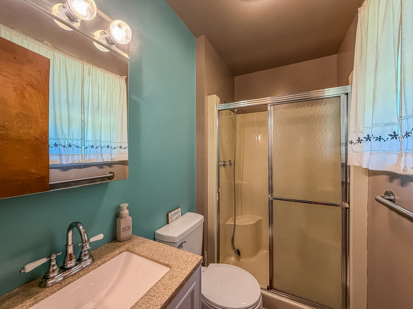 626 Bryan Avenue Property Photo 23