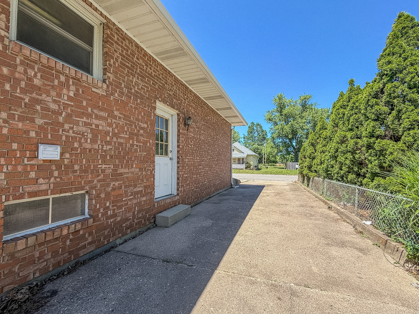 626 Bryan Avenue Property Photo 29