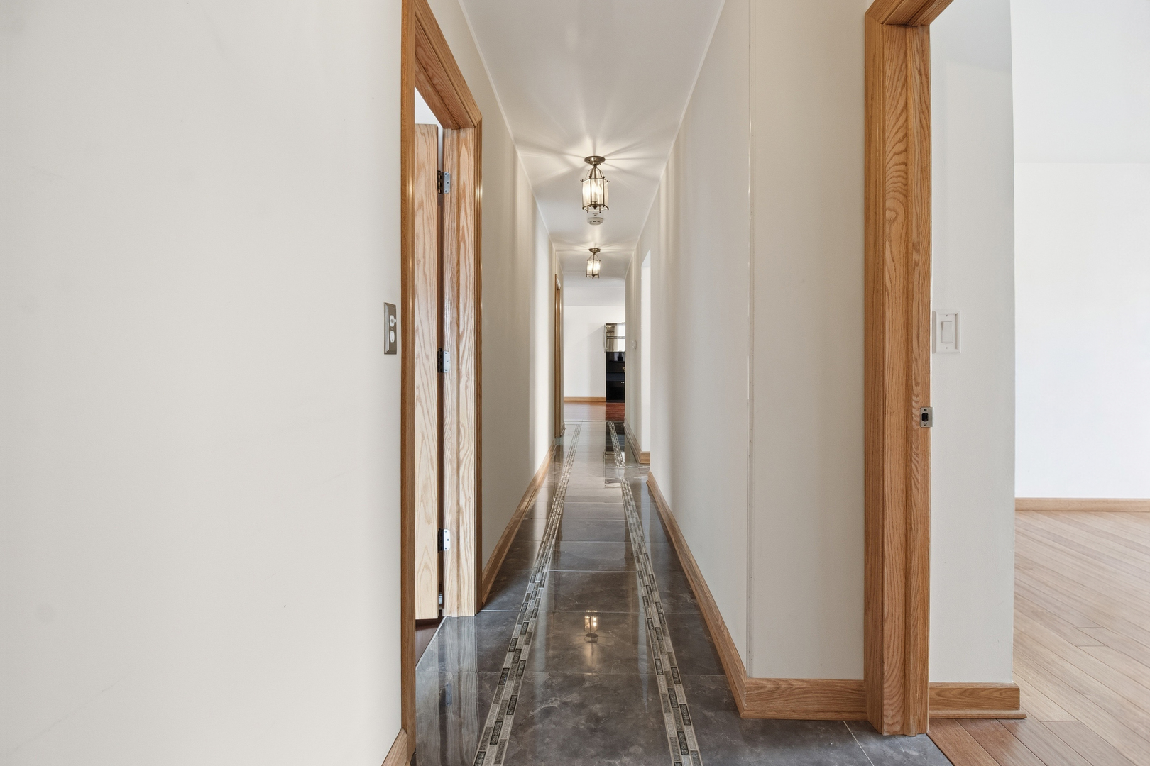 9529 Bronx Avenue 401 Property Photo 12