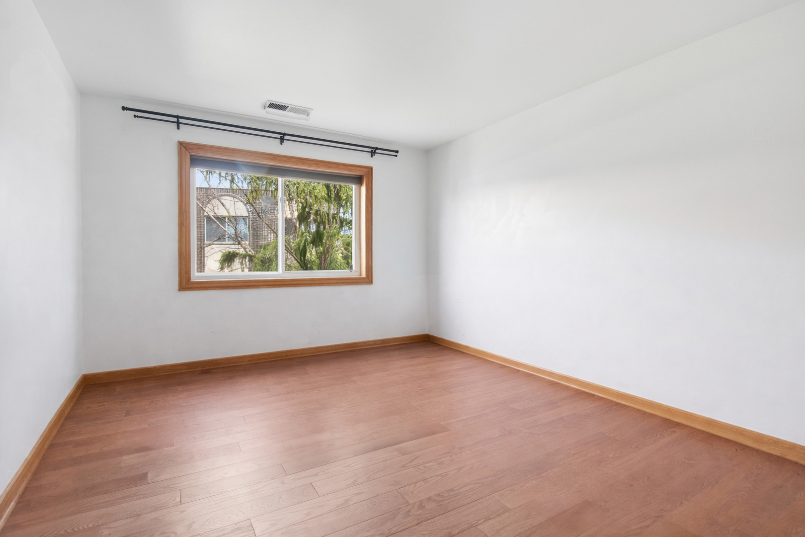 9529 Bronx Avenue 401 Property Photo 18
