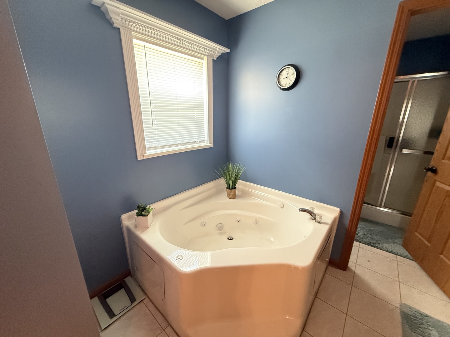 5127 Lucille Drive Property Photo 13