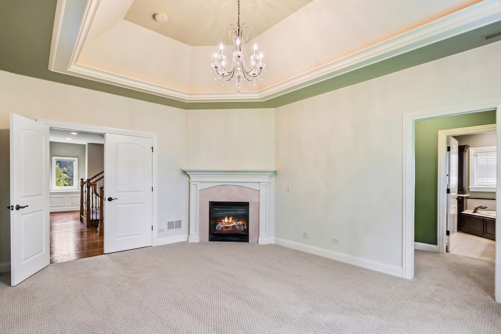 639 N Wright Street Property Photo 27