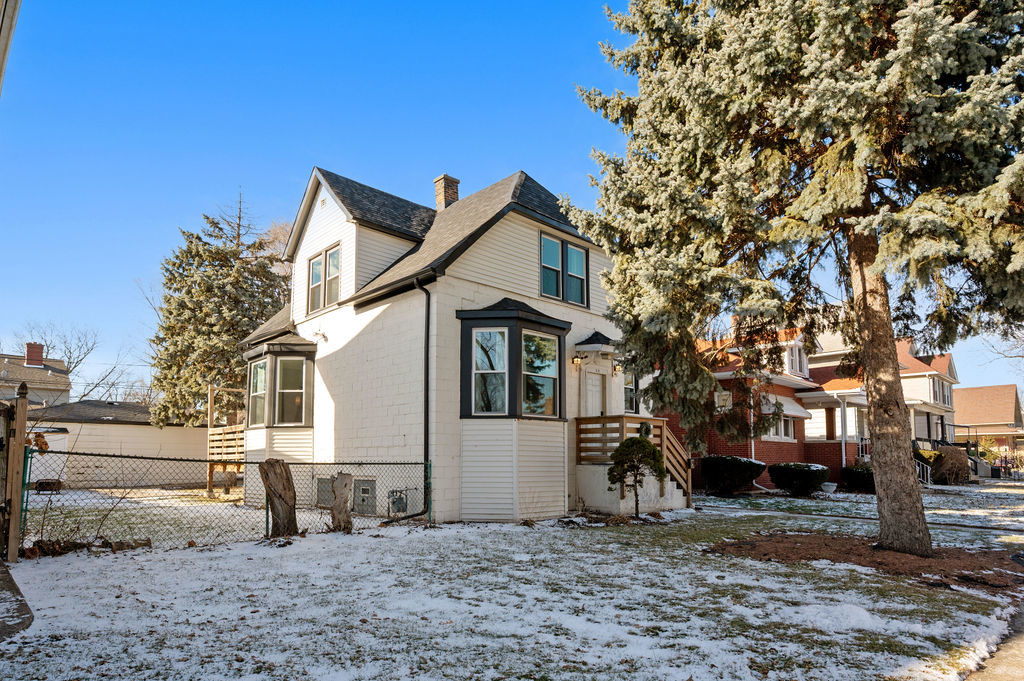 1610 S 4th Avenue Property Photo 2
