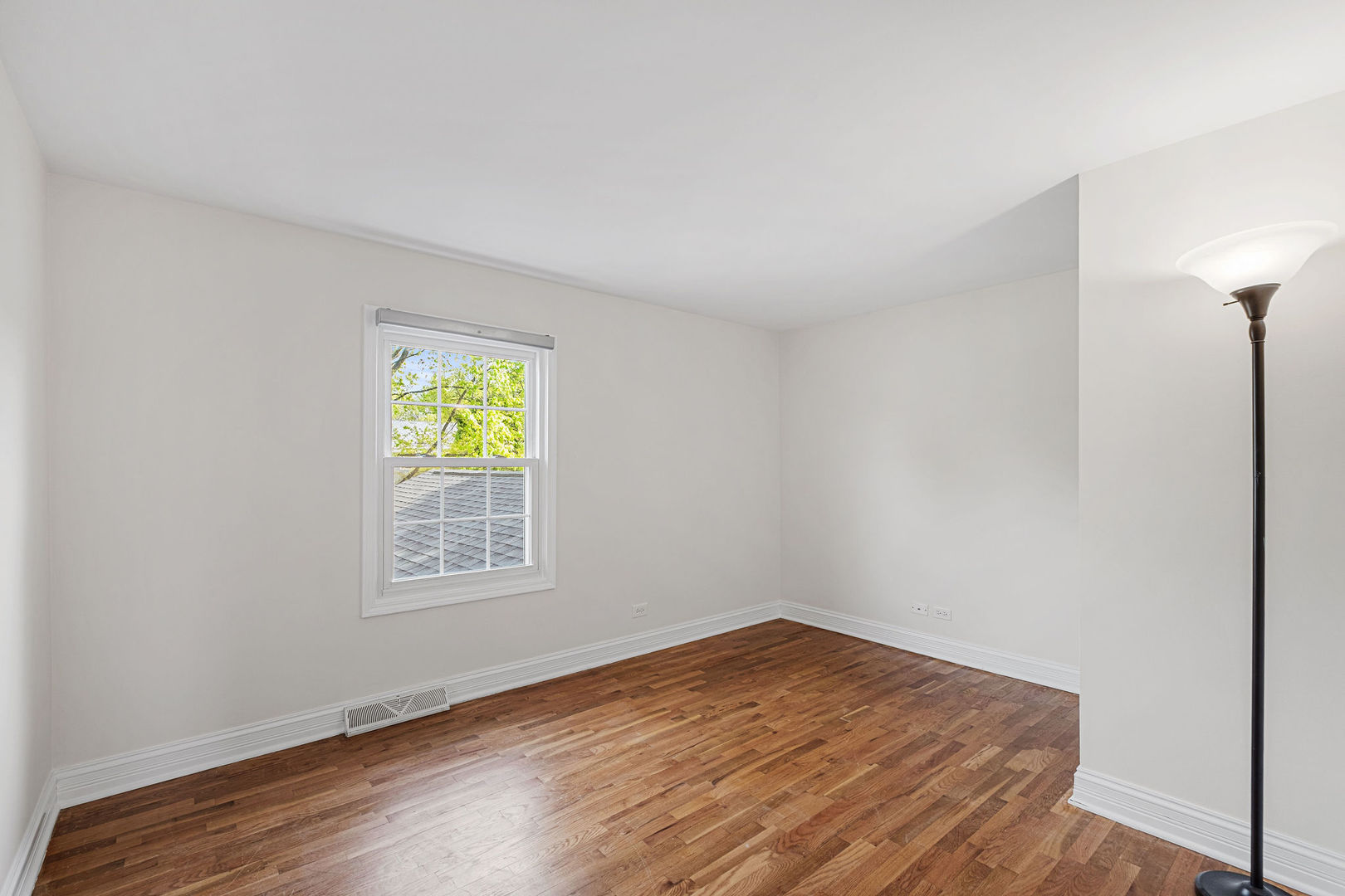 1115 Antique Lane Property Photo 21