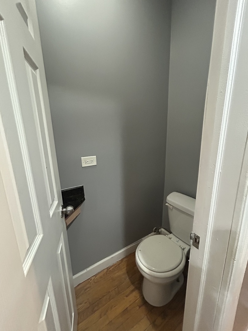 8226 S Drexel Avenue Property Photo 19