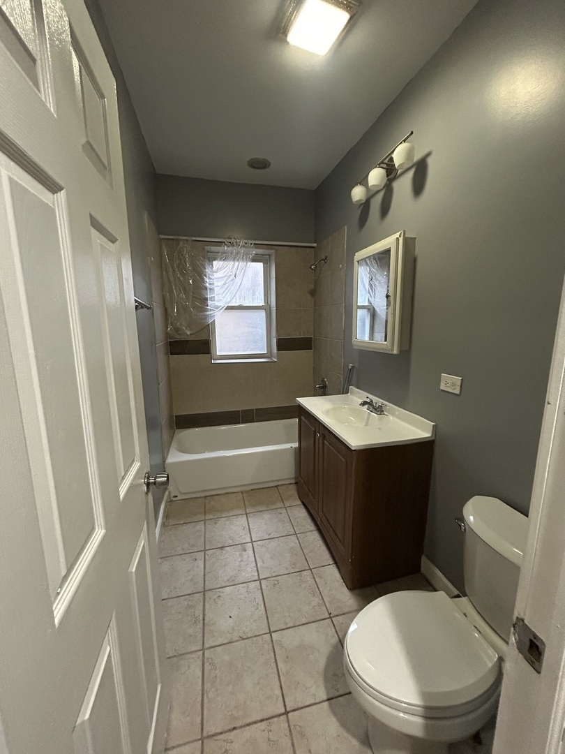 8226 S Drexel Avenue Property Photo 20