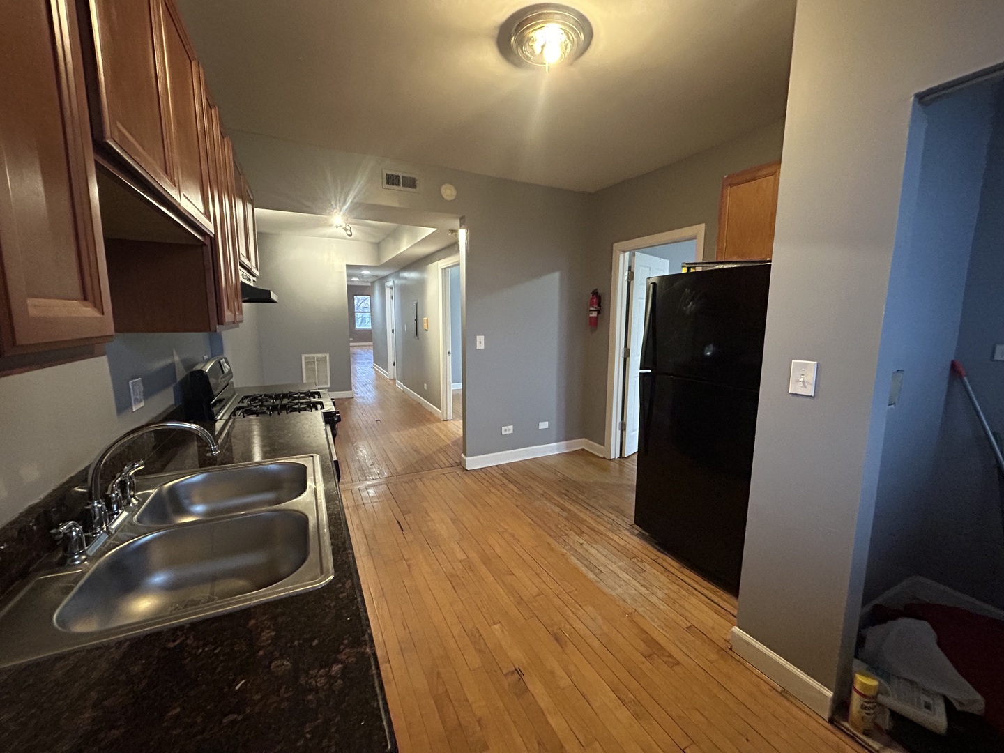 8226 S Drexel Avenue Property Photo 25