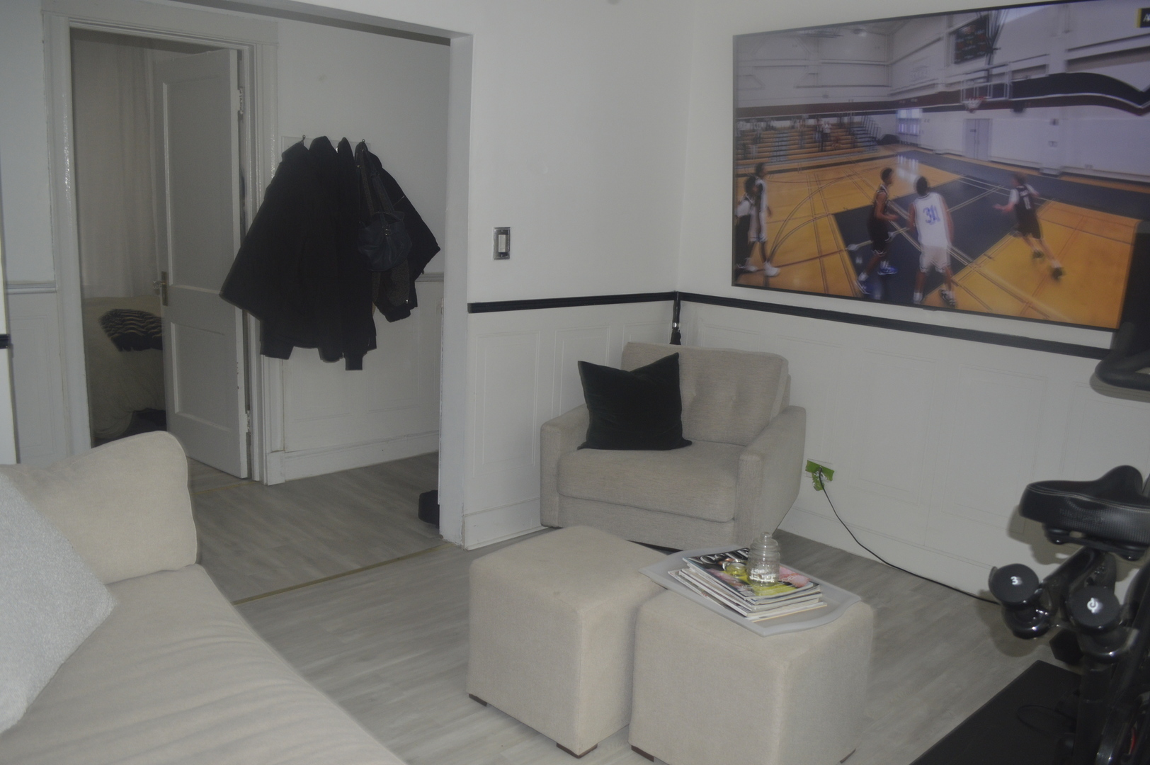 2610 S Kildare Avenue 2s Property Photo 4