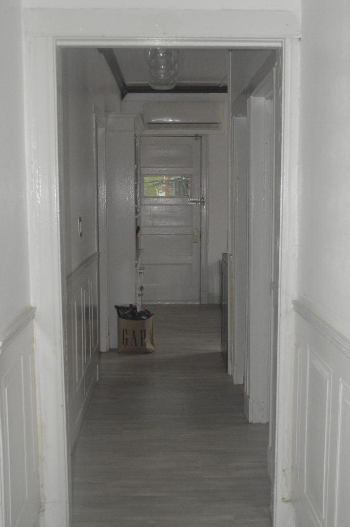 2610 S Kildare Avenue 2s Property Photo 6