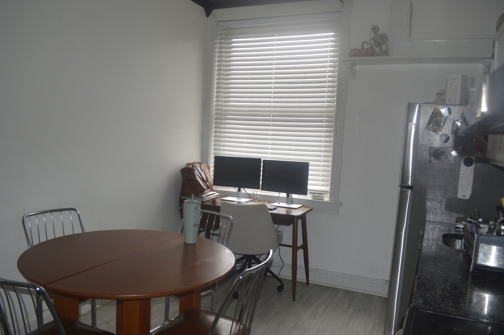 2610 S Kildare Avenue 2s Property Photo 7