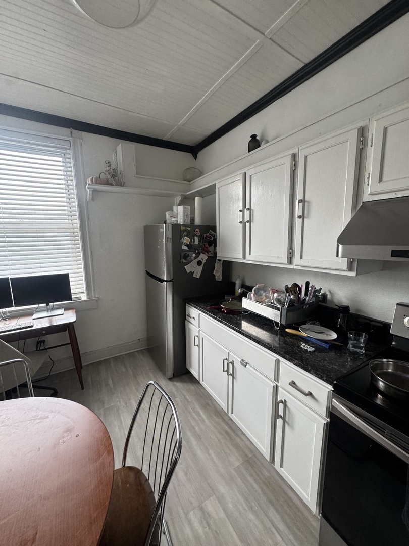 2610 S Kildare Avenue 2s Property Photo 15