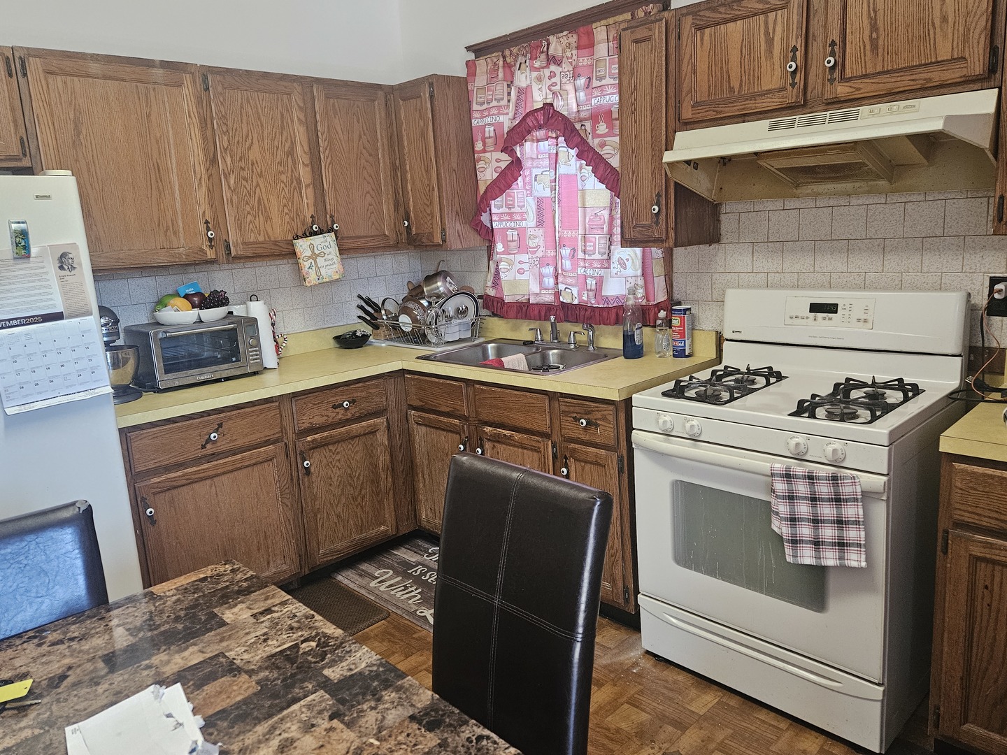 4015 W Potomac Avenue Property Photo 8