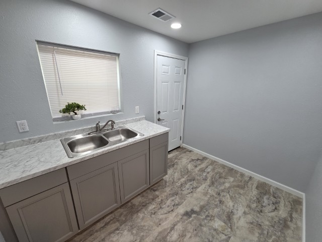 541 S 27th Street Property Photo 22