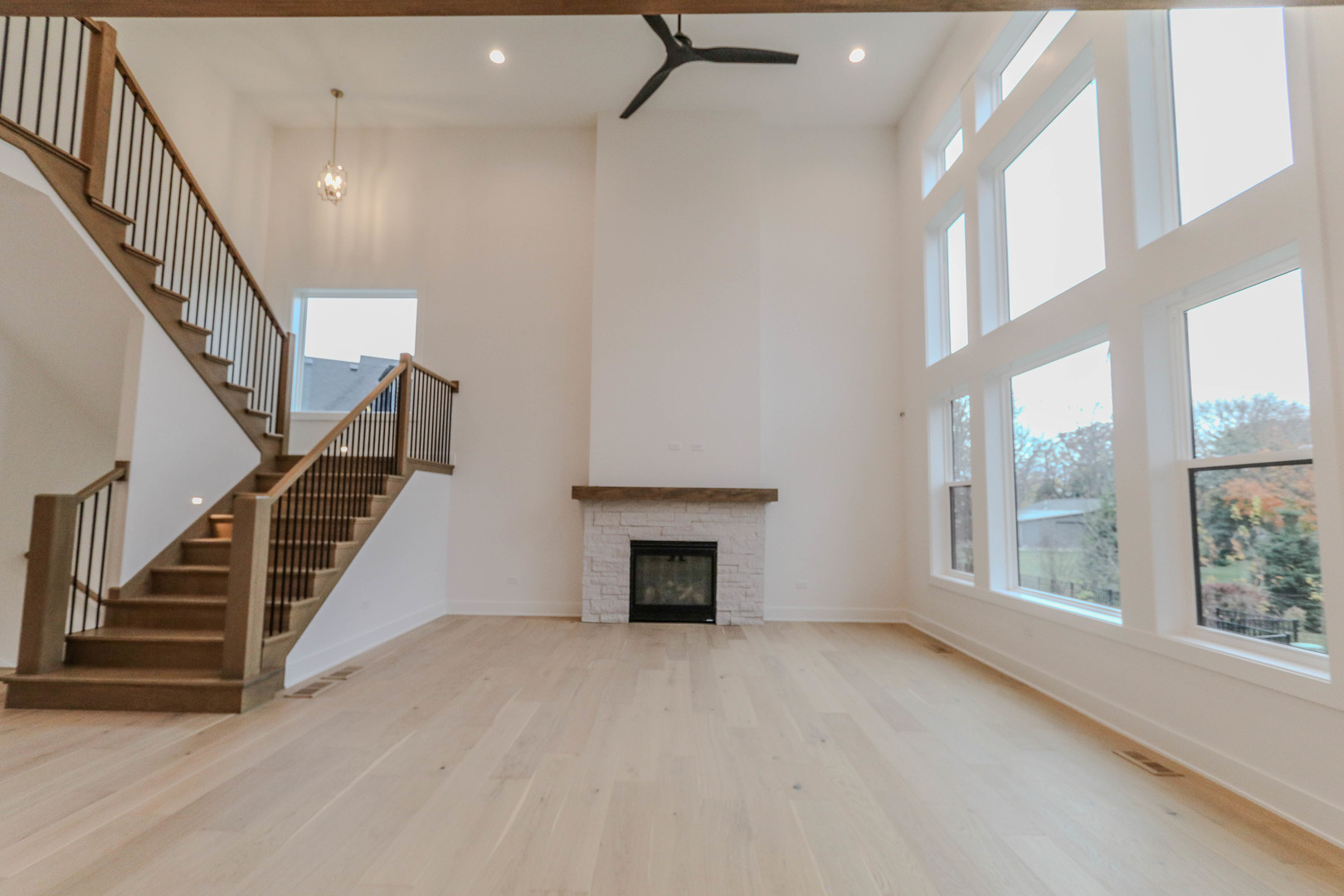 15738 Creekview Drive Property Photo 3