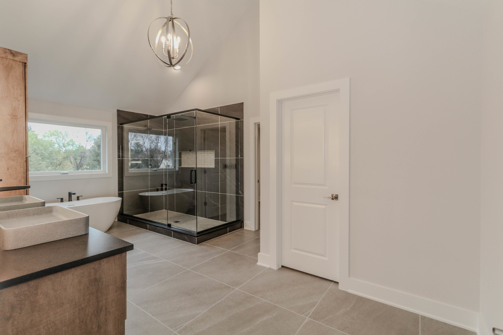 15738 Creekview Drive Property Photo 16
