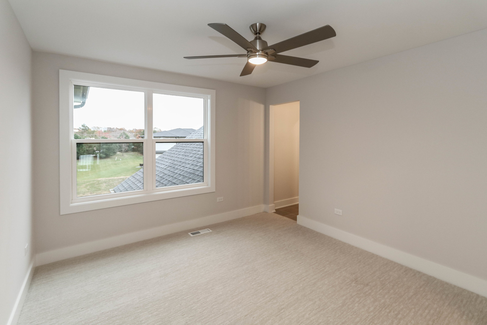 15738 Creekview Drive Property Photo 22