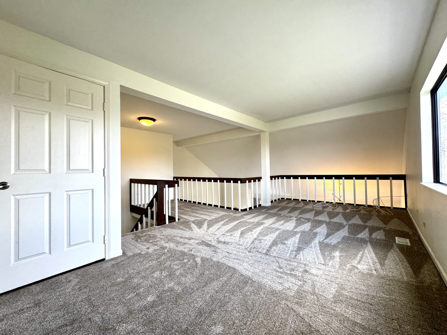 412 Deer Trail Hill B Property Photo 13