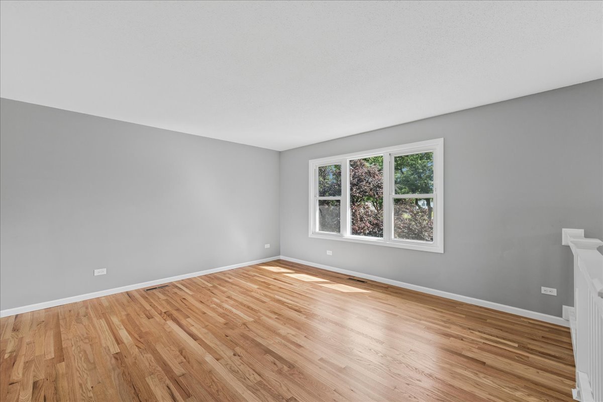 4913 Redbird Lane Property Photo 6