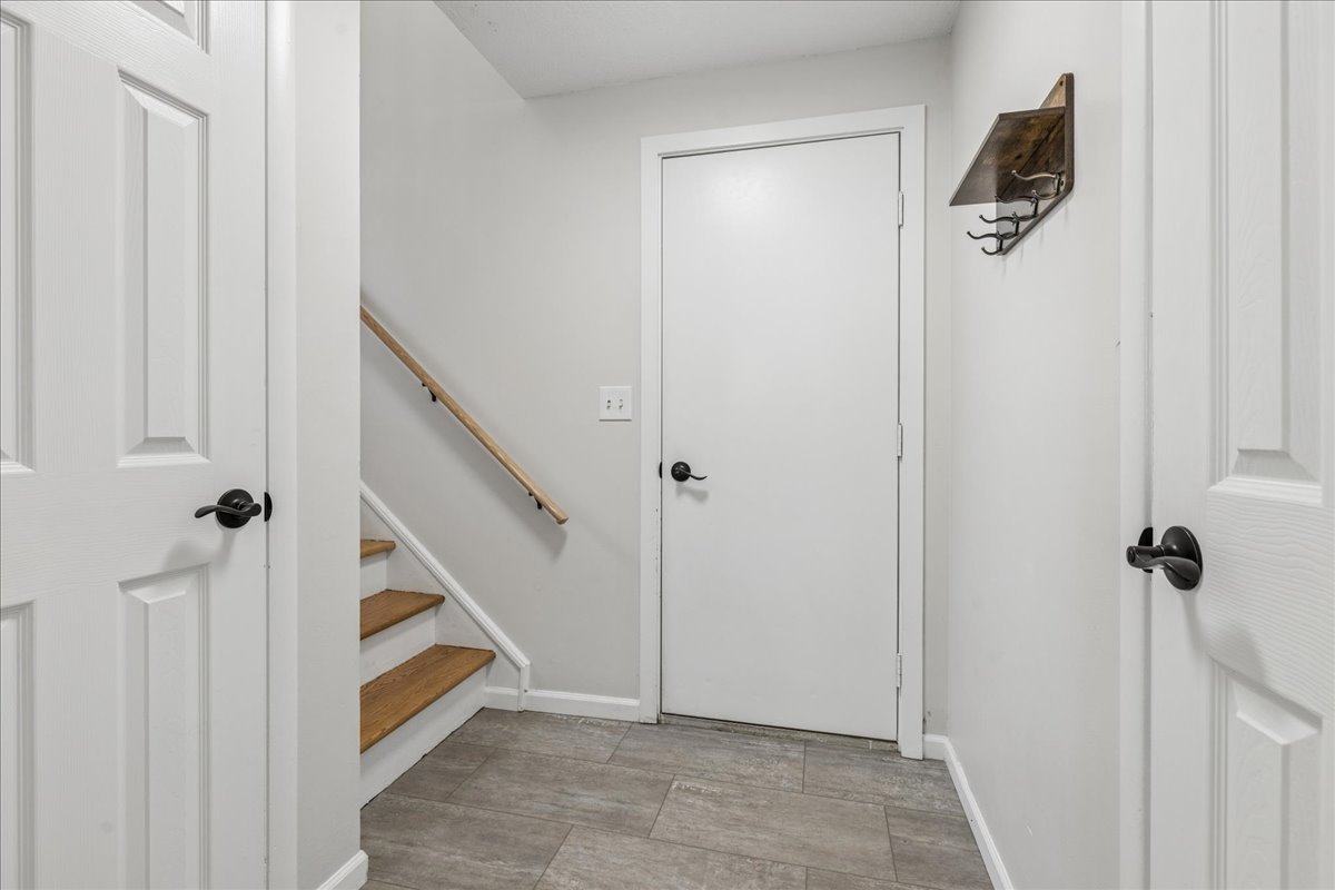 4913 Redbird Lane Property Photo 22