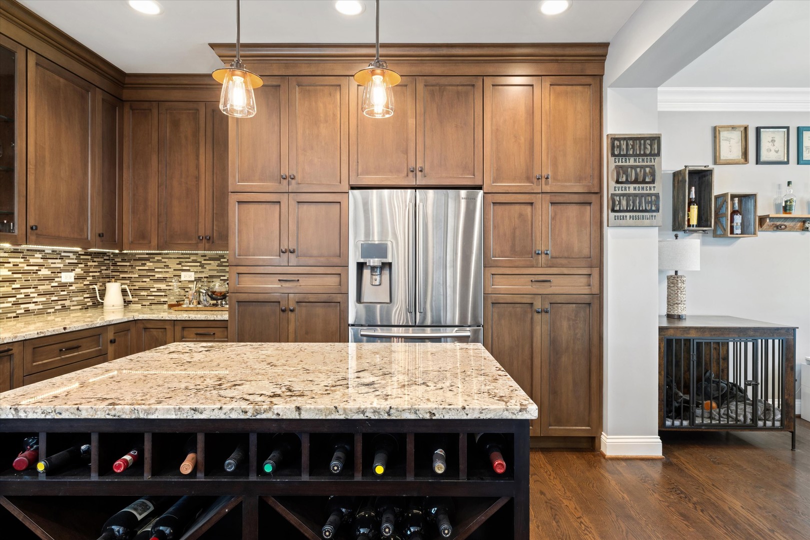 25543 W Gateway Circle Property Photo 8