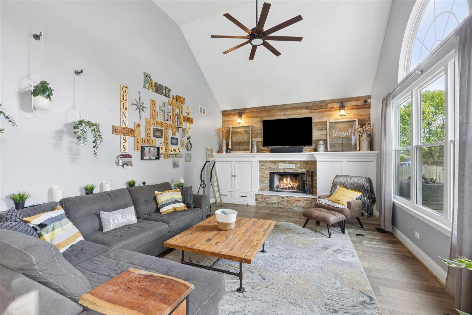 25543 W Gateway Circle Property Photo 12