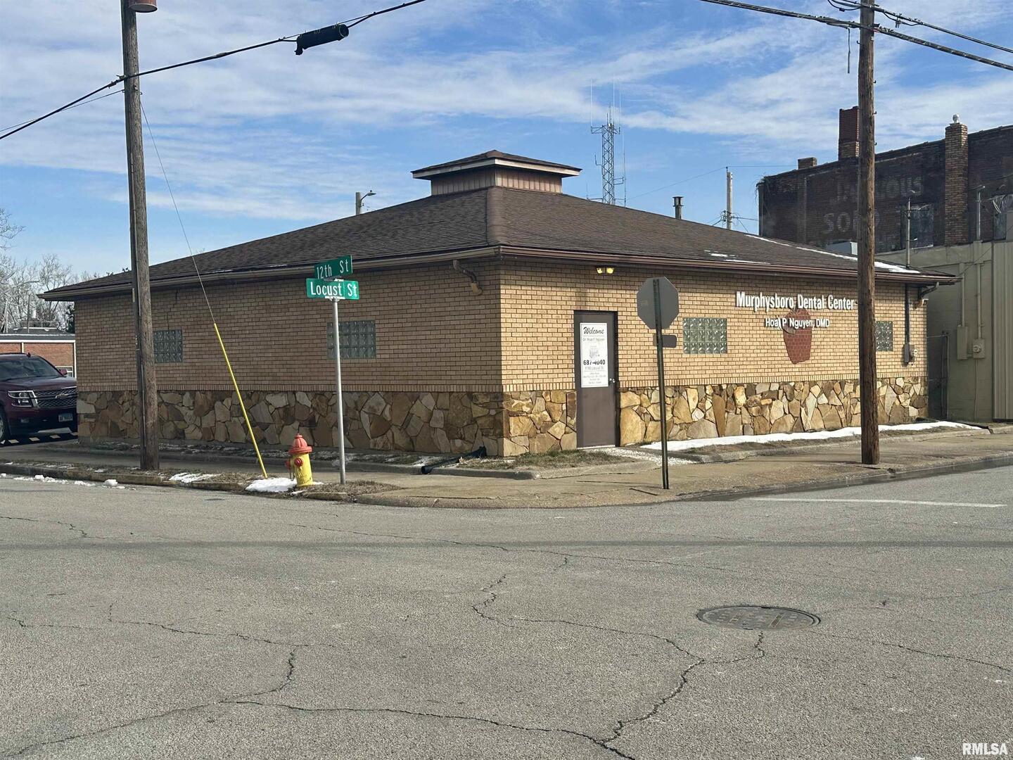 1116 Locust Street Property Photo 2