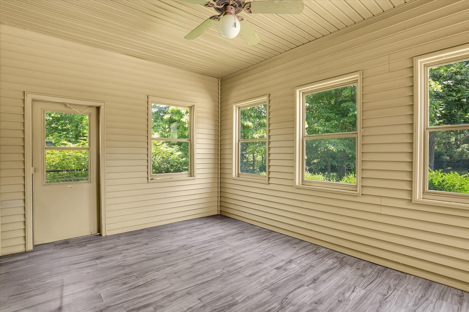 1516 River Bluff Drive Property Photo 17