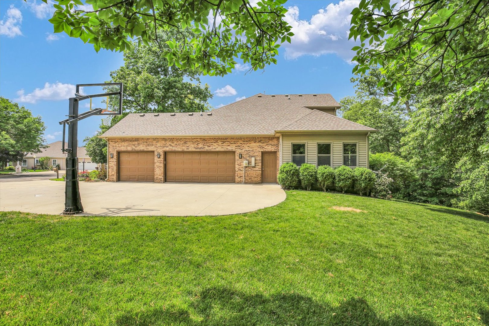 1516 River Bluff Drive Property Photo 43