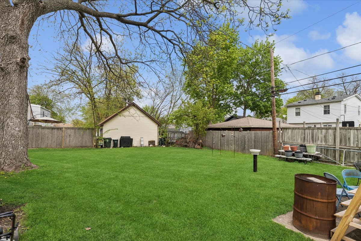 403 Highmoor Drive Property Photo 9